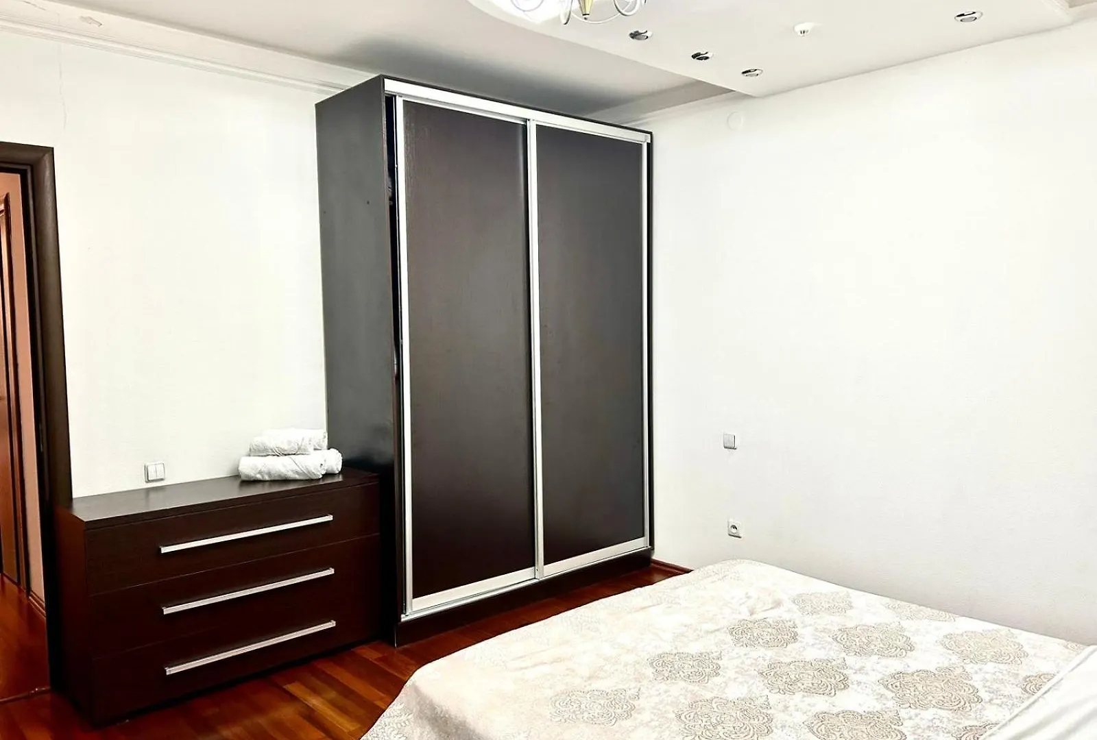 2-Bedroom Apartment In Triumph Astana קזחסטן